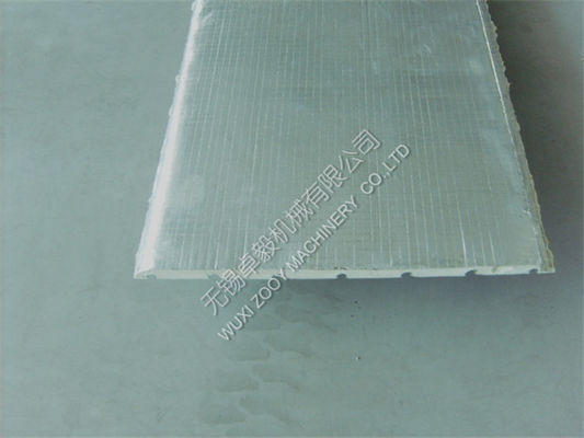 ODER Wand/Decke PU-Sandwich-Platten-Maschinen-Fertigungsstraße mit dem Aluminiumfolie-Gegenüberstellen