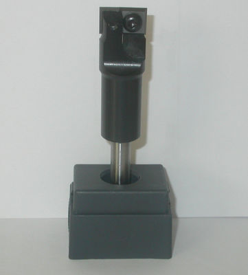 Mikrokorn-Hartmetall CNC-Reinigungs-Unterseite gebissen mit umschaltbaren Messer CNC-Fräser-Stückchen
