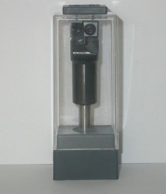 Mikrokorn-Hartmetall CNC-Reinigungs-Unterseite gebissen mit umschaltbaren Messer CNC-Fräser-Stückchen